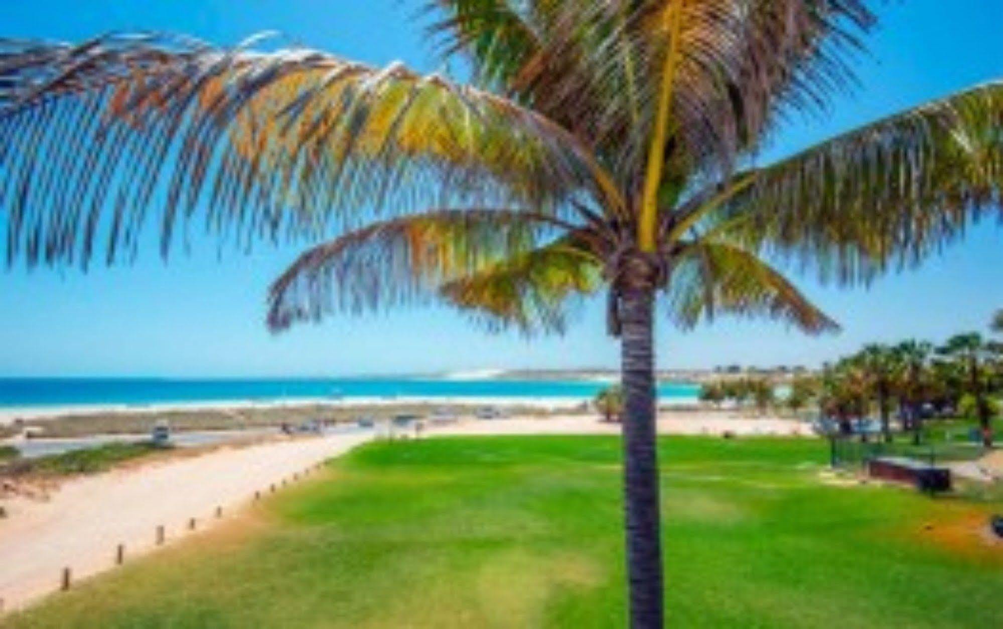 Ningaloo Reef Resort Корал-Бэй Экстерьер фото
